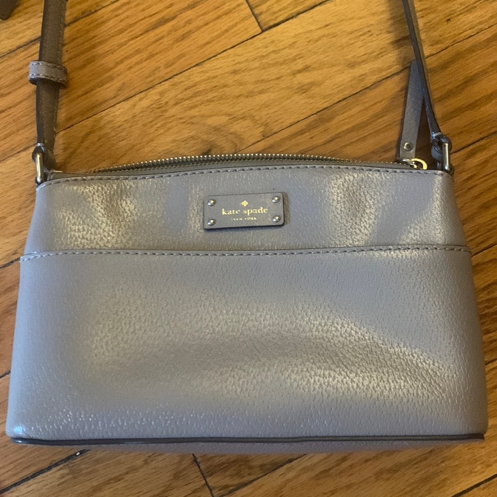 Kate spade small cross body purse